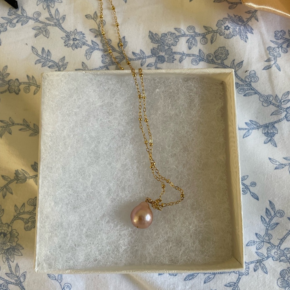 LVC Ellie Edison Pearl Necklace